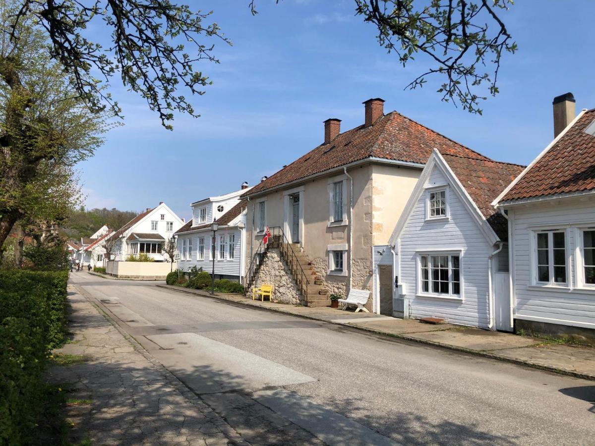 The Old Jailhouse Mandal Vandrehjem Eksteriør billede